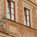 Apartament Rynek 10 *