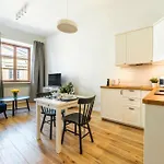 Rynek 10 Apartment *
